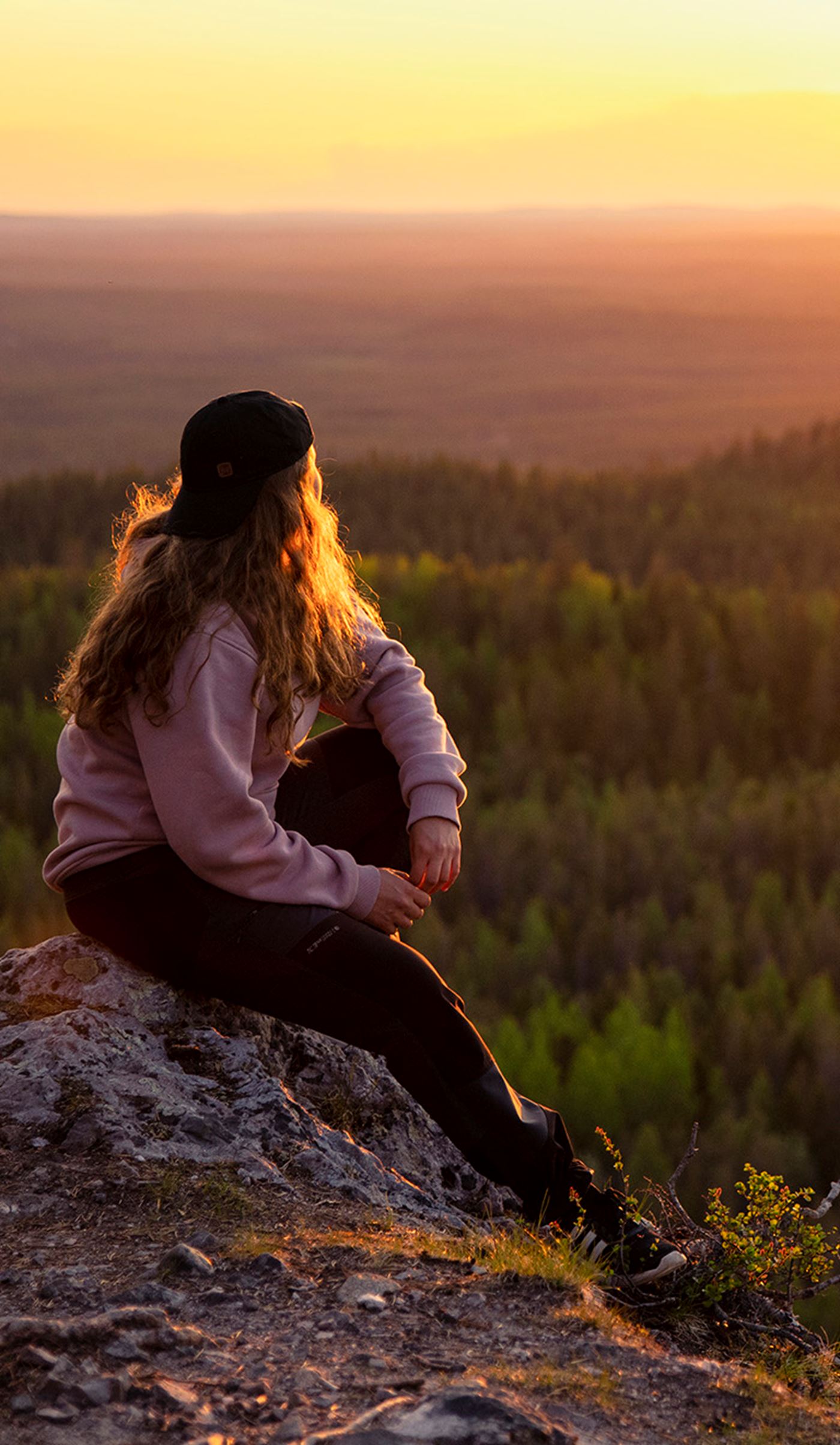 kuusamo_hero_768x1321.jpg